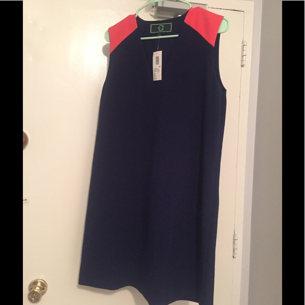 Color block v-neck sleeveless dress